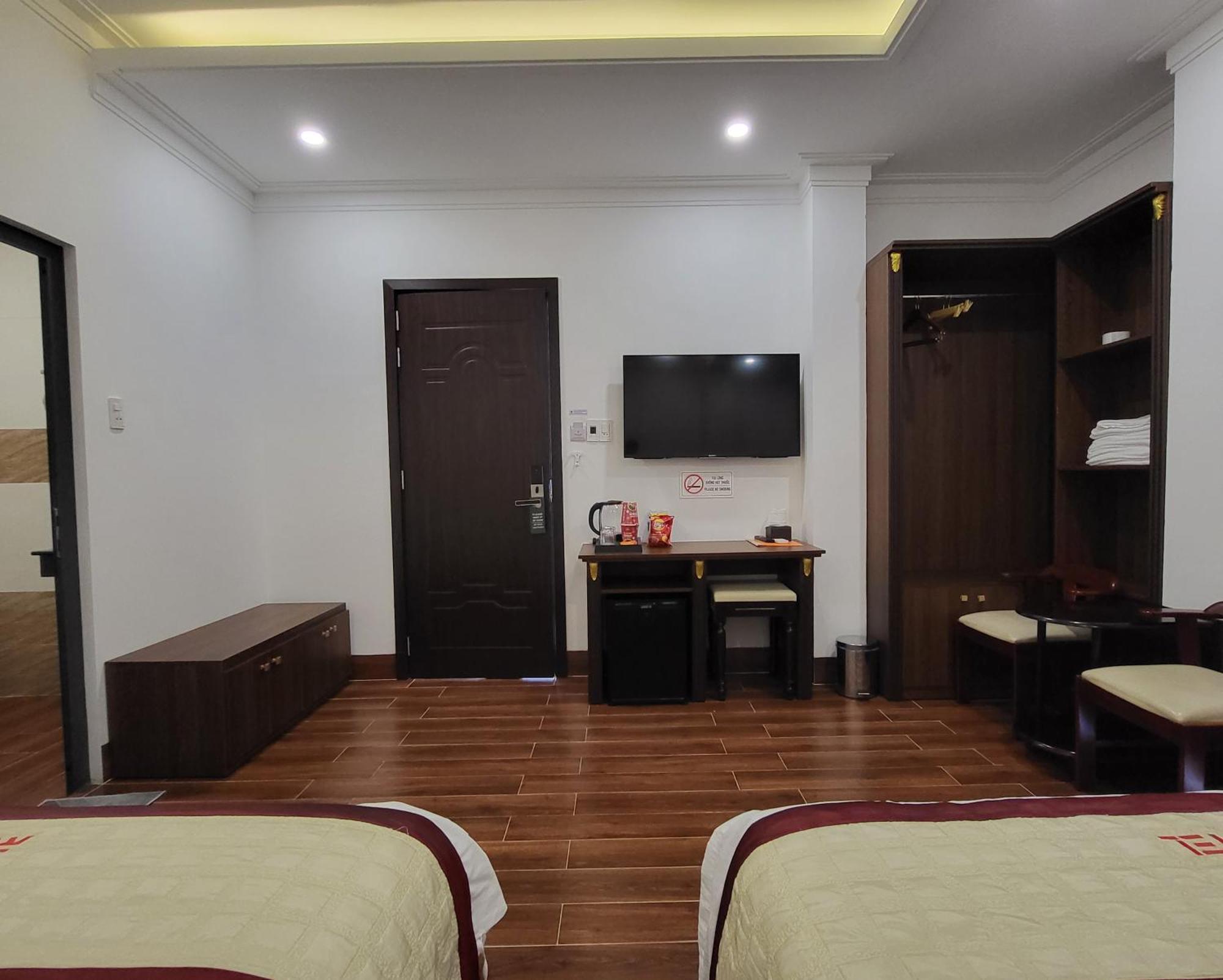 Ruby Hotel Vinh Long Exterior photo