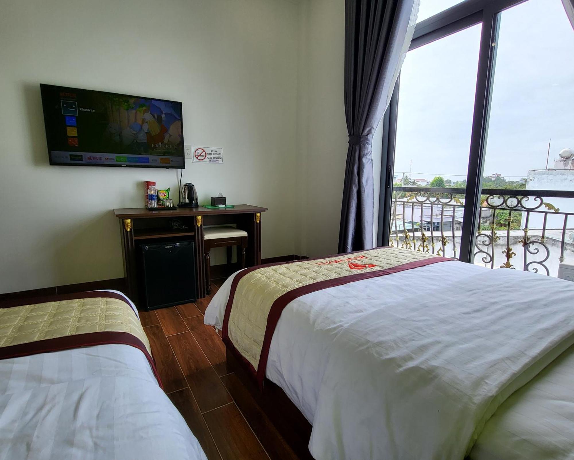 Ruby Hotel Vinh Long Exterior photo