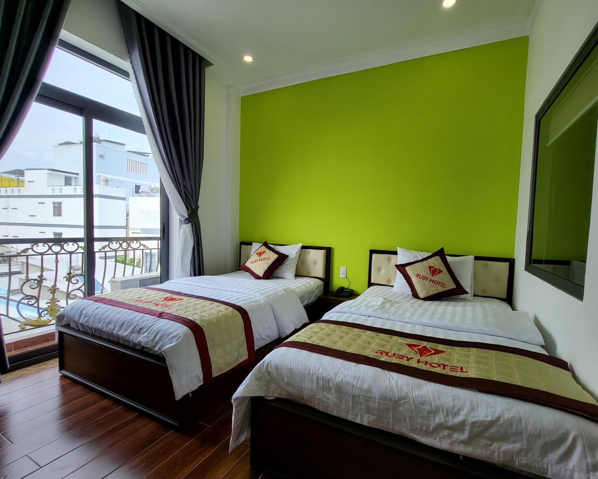 Ruby Hotel Vinh Long Exterior photo