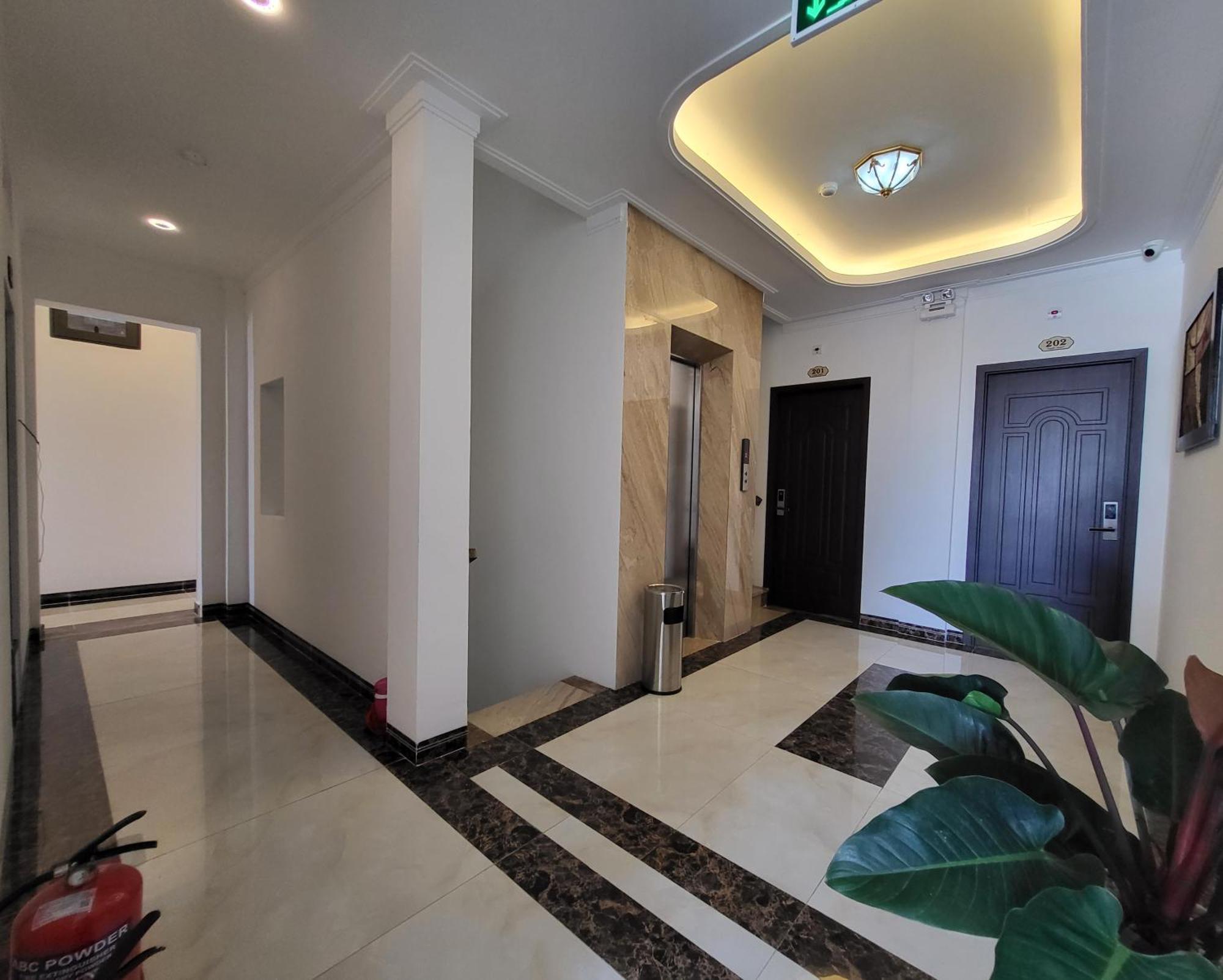 Ruby Hotel Vinh Long Exterior photo