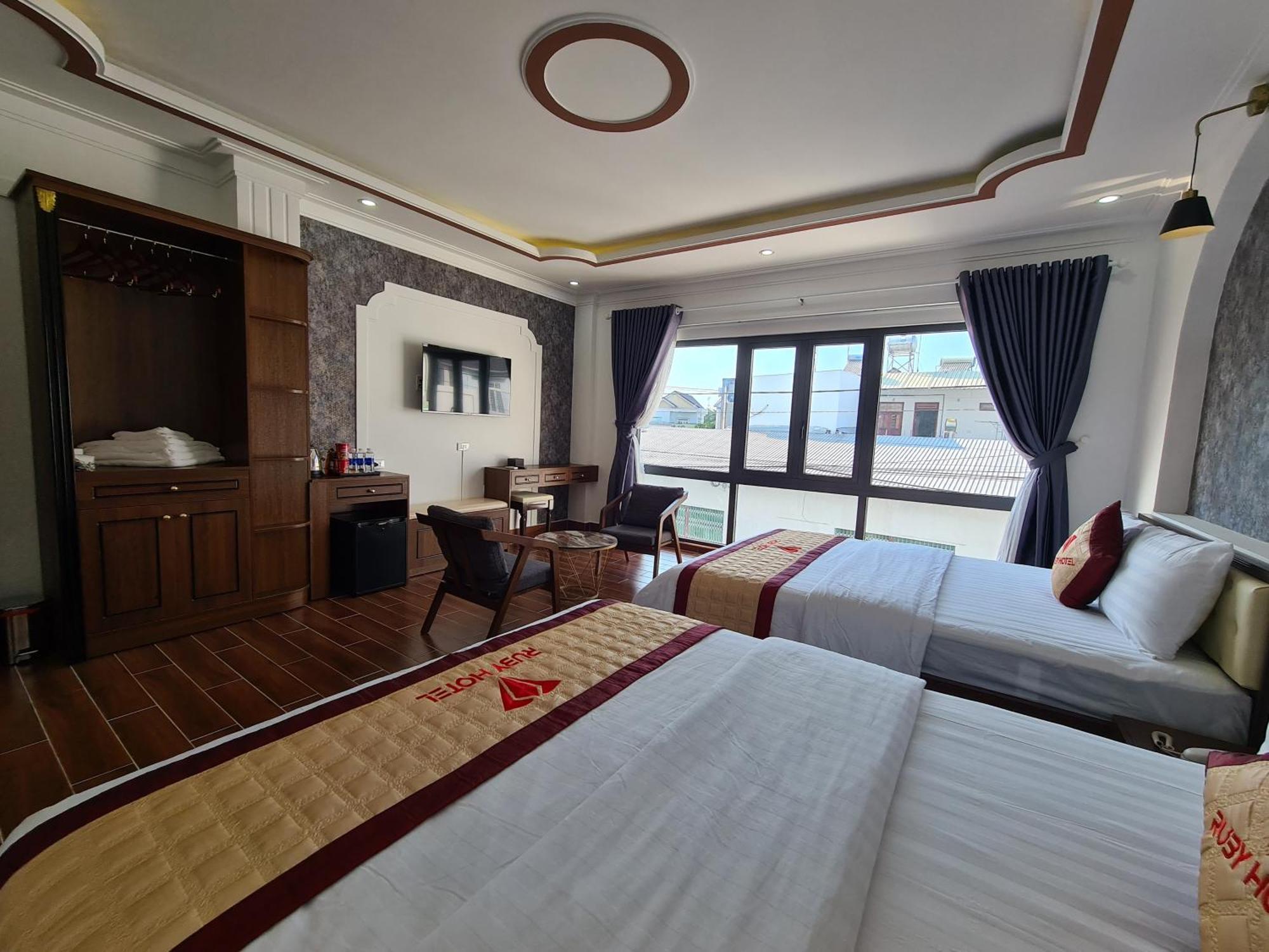 Ruby Hotel Vinh Long Exterior photo